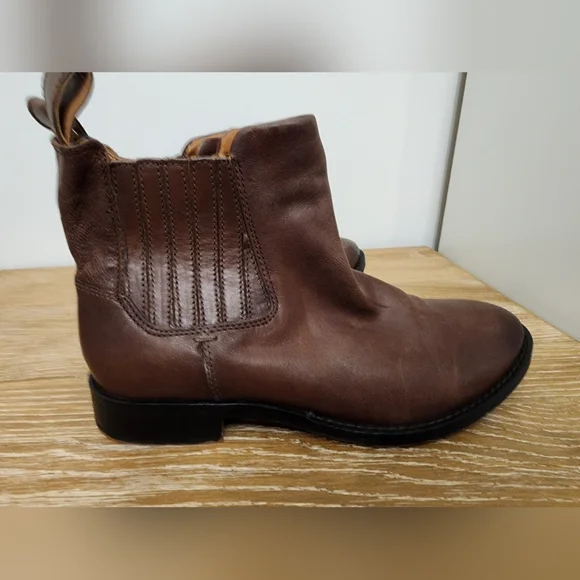 Franco Sarto Brown Ankle Boots - Picture 4 of 11